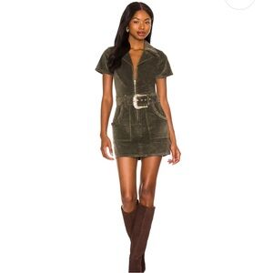 Show me your MUMU outlaw dress in ARMY GREEN 🤩 women’s size Large * Revolve